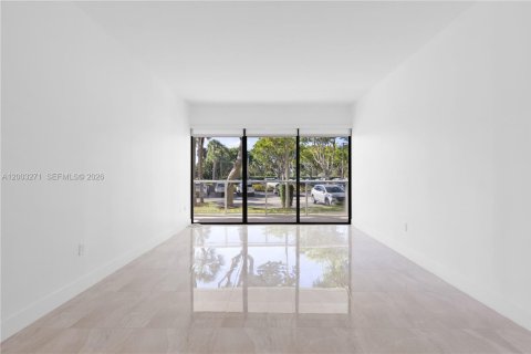 Condo in Aventura, Florida, 2 bedrooms  № 2066773 - photo 3