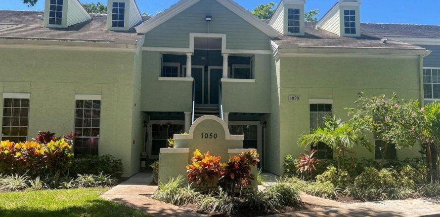Condo in Delray Beach, Florida, 1 bedroom № 2247038
