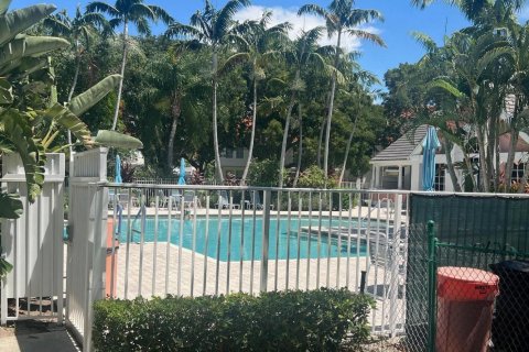 Condo in Delray Beach, Florida, 1 bedroom № 2247038 - photo 3