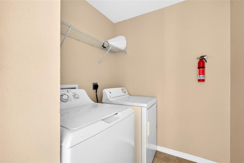 House in Citra, Florida 3 bedrooms, 133.13 sq.m. № 2287274 - photo 21