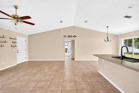 House in Citra, Florida 3 bedrooms, 133.13 sq.m. № 2287274 - photo 15