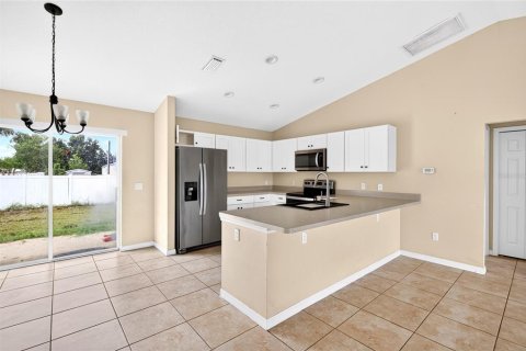 House in Citra, Florida 3 bedrooms, 133.13 sq.m. № 2287274 - photo 30