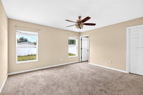 House in Citra, Florida 3 bedrooms, 133.13 sq.m. № 2287274 - photo 23