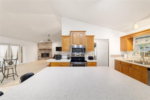 House in Ocala, Florida 4 bedrooms, 231.42 sq.m. № 2113725 - photo 21