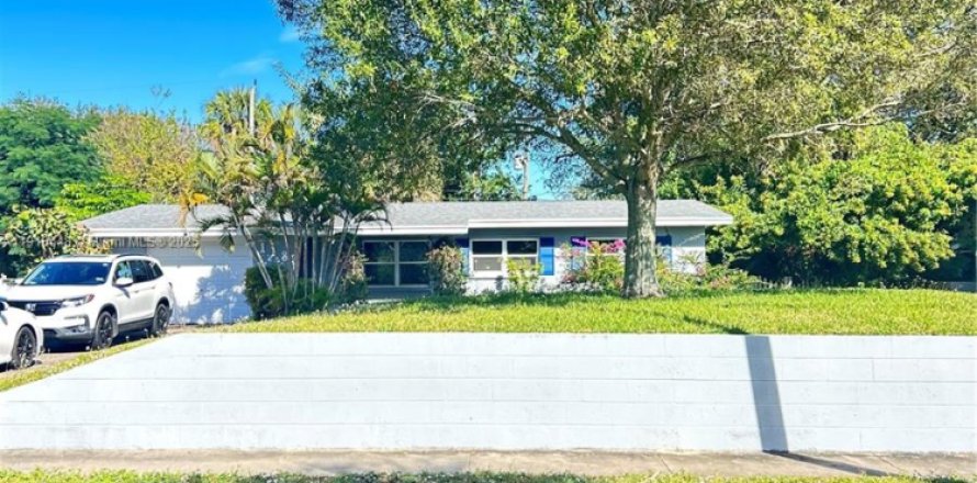 Villa ou maison à Rockledge, Floride 3 chambres № 1969042