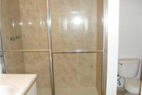 Copropriété à louer à Deerfield Beach, Floride: 3 chambres, 102.19 m2 № 2386874 - photo 3