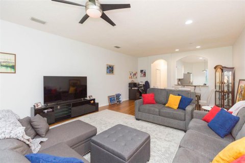 Adosado en venta en Tampa, Florida, 3 dormitorios, 192.4 m2 № 1807269 - foto 20