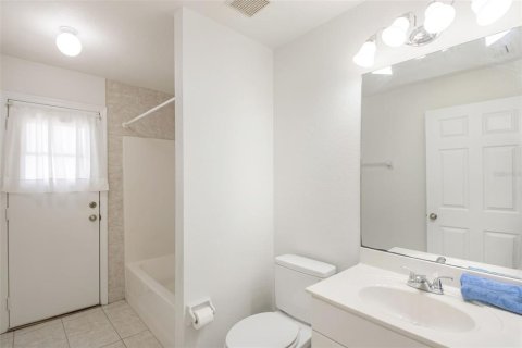Casa en venta en Cape Coral, Florida, 3 dormitorios, 142.05 m2 № 2103137 - foto 21