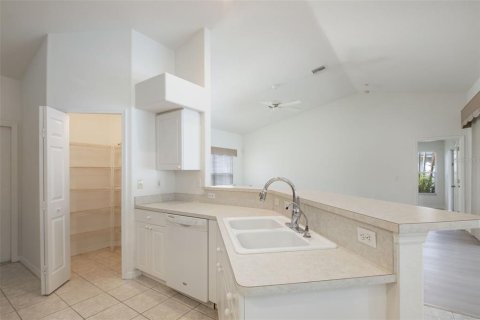 Casa en venta en Cape Coral, Florida, 3 dormitorios, 142.05 m2 № 2103137 - foto 16