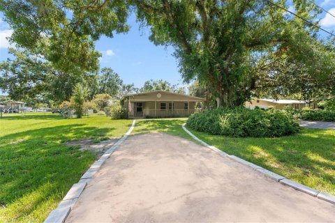 House in Gibsonton, Florida 2 bedrooms, 140.28 sq.m. № 1908266 - photo 6