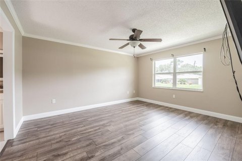 House in Lakeland, Florida 2 bedrooms, 153.85 sq.m. № 1831575 - photo 18