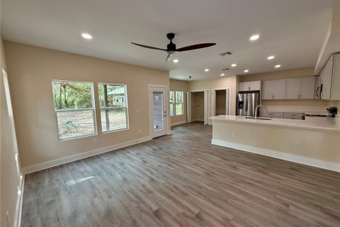 Villa ou maison à louer à Gainesville, Floride: 4 chambres, 182.09 m2 № 2099395 - photo 2