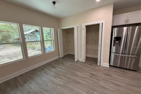 Villa ou maison à louer à Gainesville, Floride: 4 chambres, 182.09 m2 № 2099395 - photo 3