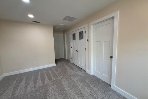 Villa ou maison à louer à Gainesville, Floride: 4 chambres, 182.09 m2 № 2099395 - photo 11