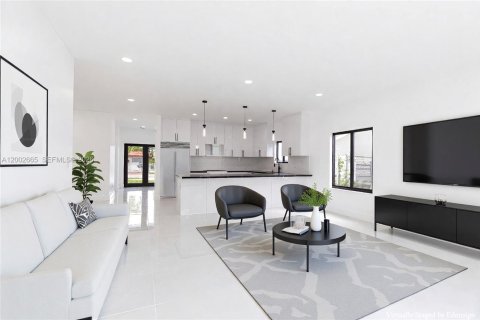 House in Miami, Florida 4 bedrooms, 183.48 sq.m. № 2066362 - photo 4