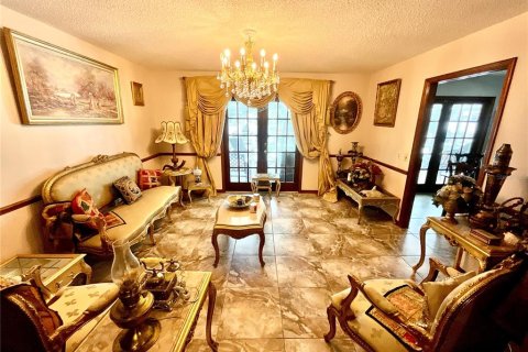 Casa en alquiler en New Port Richey, Florida, 4 dormitorios, 231.05 m2 № 1834982 - foto 8