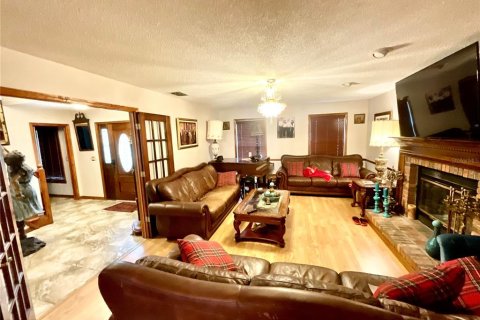 Casa en alquiler en New Port Richey, Florida, 4 dormitorios, 231.05 m2 № 1834982 - foto 6