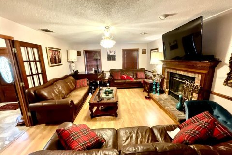 Casa en alquiler en New Port Richey, Florida, 4 dormitorios, 231.05 m2 № 1834982 - foto 5