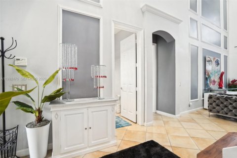 Villa ou maison à vendre à Miramar, Floride: 4 chambres, 270.35 m2 № 2056988 - photo 7