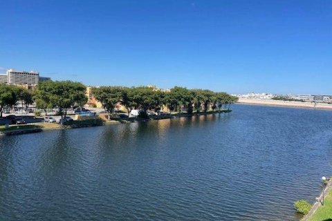 Condo in Miami, Florida, 2 bedrooms  № 1892214 - photo 29