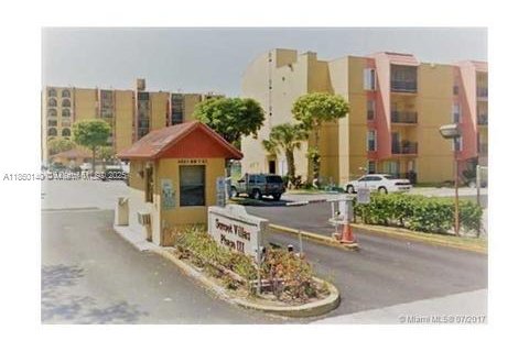 Condo in Miami, Florida, 2 bedrooms  № 1892214