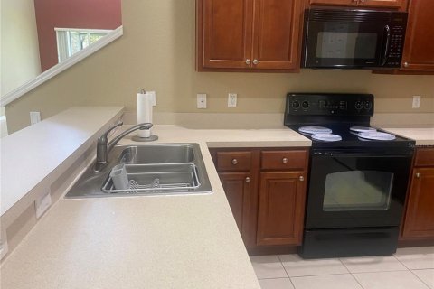 Touwnhouse à louer à Orlando, Floride: 3 chambres, 159.7 m2 № 2113833 - photo 6