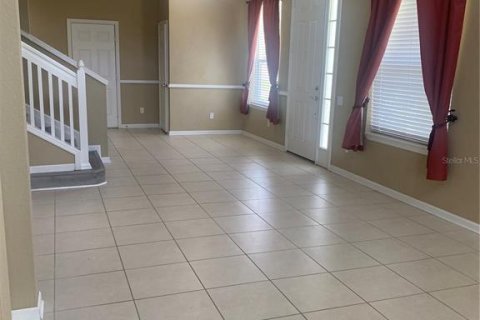 Touwnhouse à louer à Orlando, Floride: 3 chambres, 159.7 m2 № 2113833 - photo 4