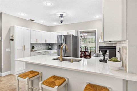 Casa en venta en Dade City, Florida, 4 dormitorios, 192.87 m2 № 1904355 - foto 21