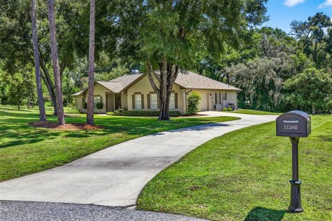 Casa en venta en Dade City, Florida, 4 dormitorios, 192.87 m2 № 1904355 - foto 2