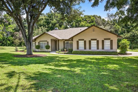 Casa en venta en Dade City, Florida, 4 dormitorios, 192.87 m2 № 1904355 - foto 1