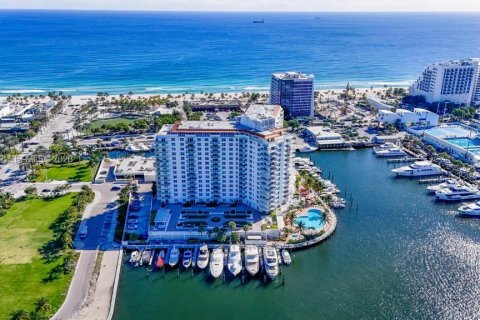 Condominio en venta en Fort Lauderdale, Florida, 2 dormitorios, 139.35 m2 № 2152759 - foto 6