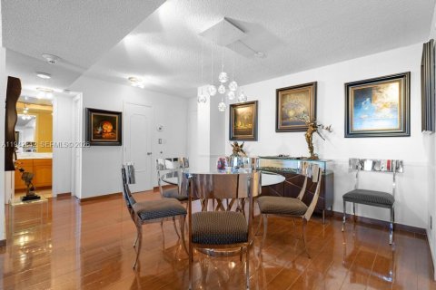 Condominio en venta en Fort Lauderdale, Florida, 2 dormitorios, 139.35 m2 № 2152759 - foto 28