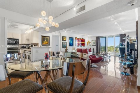Condominio en venta en Fort Lauderdale, Florida, 2 dormitorios, 139.35 m2 № 2152759 - foto 29