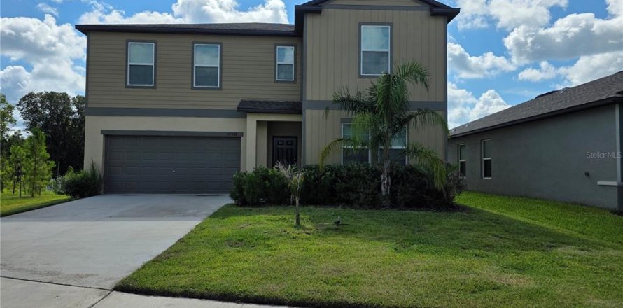 House in Riverview, Florida 6 bedrooms, 312.34 sq.m. № 2211059
