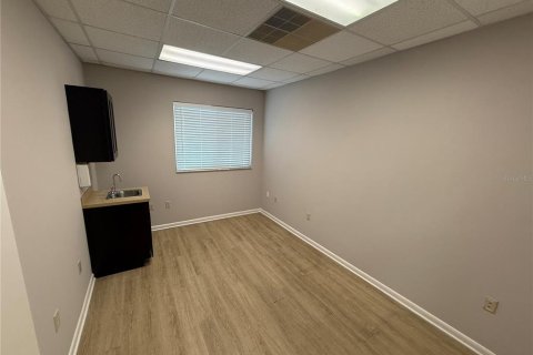 Immobilier commercial à vendre à Gainesville, Floride: 673.54 m2 № 2277323 - photo 8