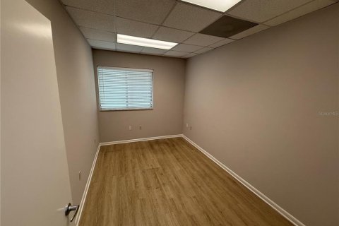 Immobilier commercial à vendre à Gainesville, Floride: 673.54 m2 № 2277323 - photo 10