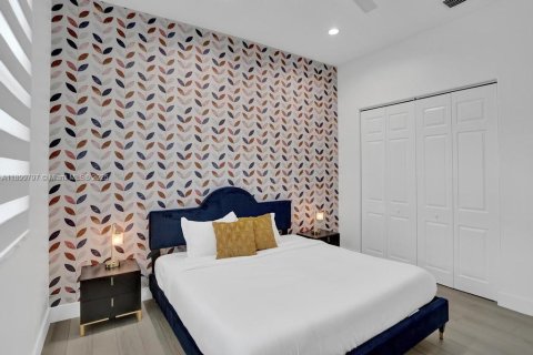 Villa ou maison à louer à Davie, Floride: 9 chambres, 462.56 m2 № 1952397 - photo 20