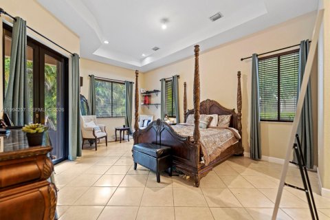 Купить виллу или дом в Катлер-Бей, Флорида 5 спален, 284.37м2, № 2056136 - фото 19