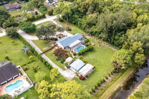 House in West Palm Beach, Florida 3 bedrooms, 157.93 sq.m. № 1758500 - photo 24