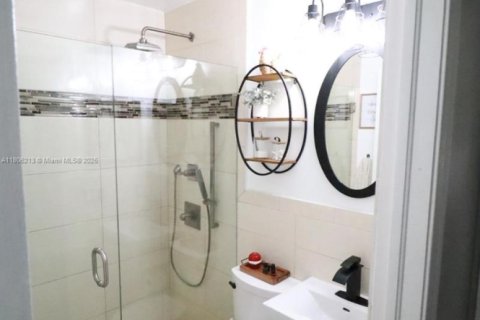 House in West Palm Beach, Florida 3 bedrooms, 157.93 sq.m. № 1758500 - photo 22