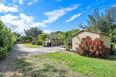 House in West Palm Beach, Florida 3 bedrooms, 157.93 sq.m. № 1758500 - photo 23