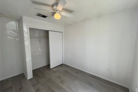 Touwnhouse à louer à Orlando, Floride: 3 chambres, 138.33 m2 № 2437406 - photo 16