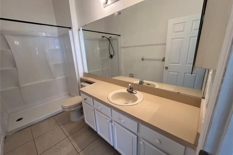 Touwnhouse à louer à Orlando, Floride: 3 chambres, 138.33 m2 № 2437406 - photo 11