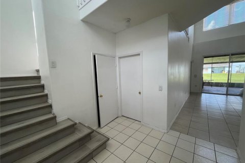 Touwnhouse à louer à Orlando, Floride: 3 chambres, 138.33 m2 № 2437406 - photo 6