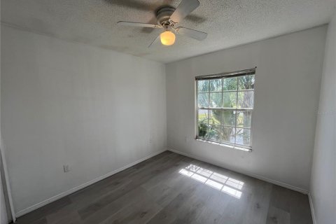 Touwnhouse à louer à Orlando, Floride: 3 chambres, 138.33 m2 № 2437406 - photo 17