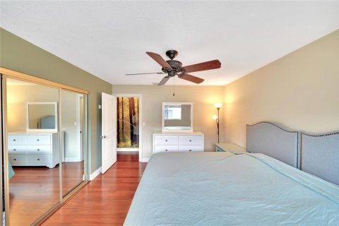 Condo in Fort Lauderdale, Florida, 2 bedrooms  № 2192655 - photo 12