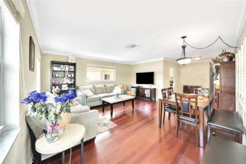 Condo in Fort Lauderdale, Florida, 2 bedrooms  № 2192655