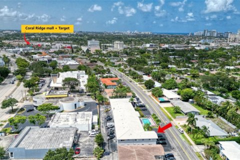 Condo in Fort Lauderdale, Florida, 2 bedrooms  № 2192655 - photo 28
