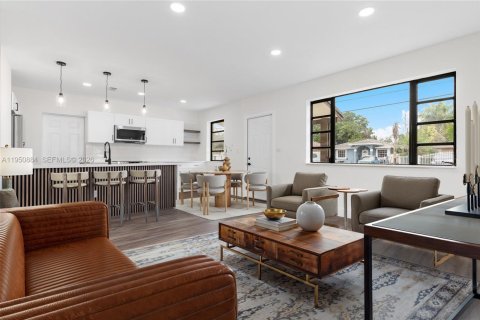 Casa en venta en Miami, Florida, 3 dormitorios, 93.65 m2 № 2008875 - foto 7