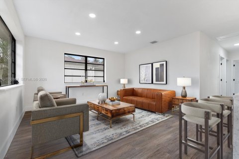 Casa en venta en Miami, Florida, 3 dormitorios, 93.65 m2 № 2008875 - foto 2